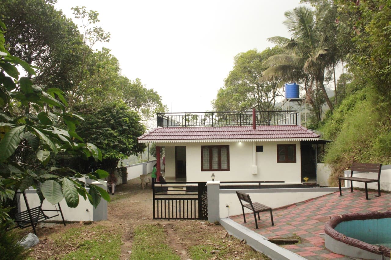 Valley Homestay, Munnar: A Peaceful Escape into Nature